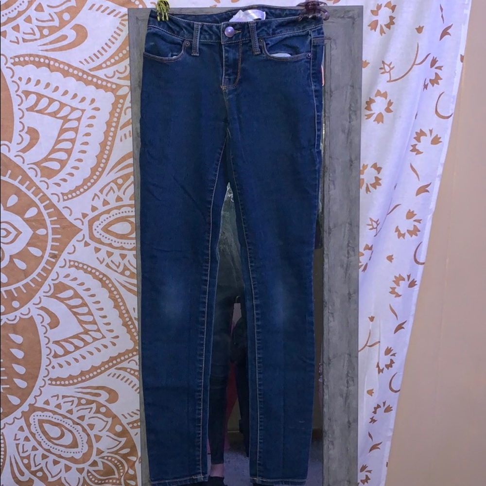 jeans.